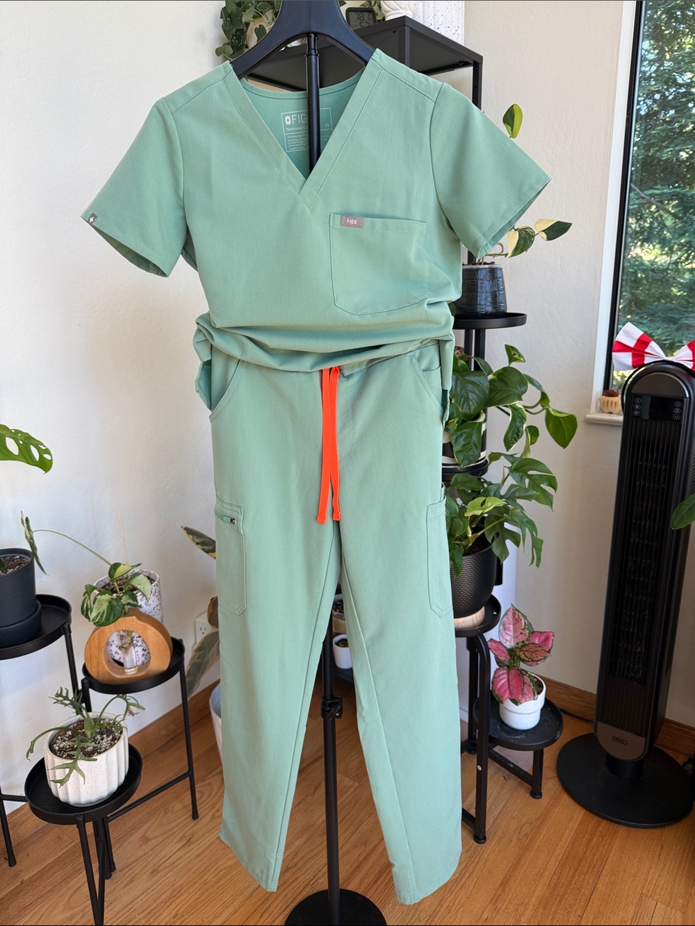 Figs Jade Green Scrub Set with Orange Drawstring
